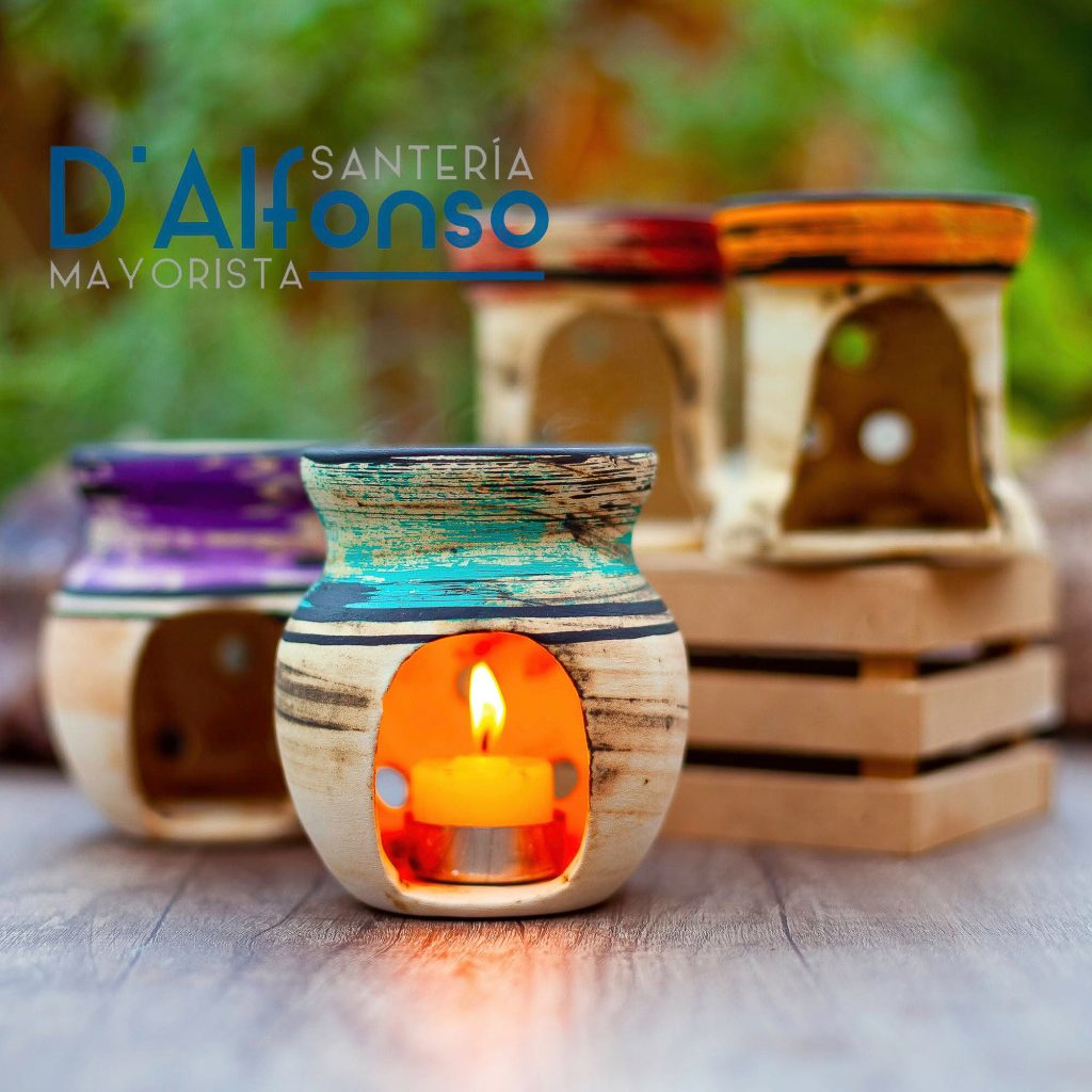 Producto ambientado para santería mayorista D´Alfonso de hornitos de aceite.
Con marca de agua para evitar que se vuelvan a usar sin permiso del cliente.